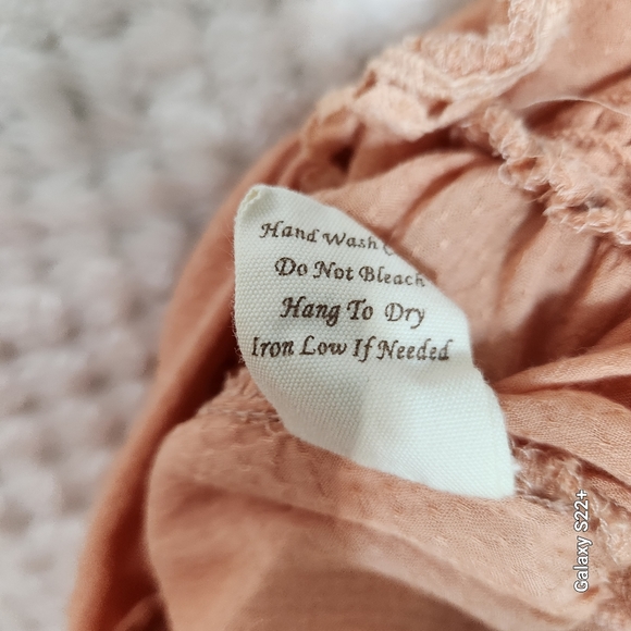 E AND  M RUFFLE LACE CROPPED SHORT SLEEVE ORANGE TOP SIZE 👀 PICTURES FOR MEASUR - Picture 11 of 13